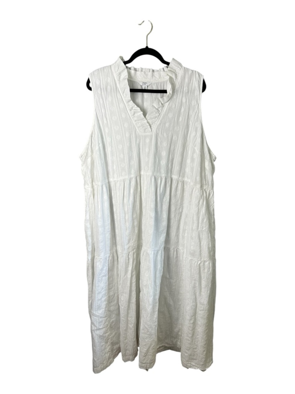 crown & ivy White Eyelet Ruffled Neck Blouse 4X